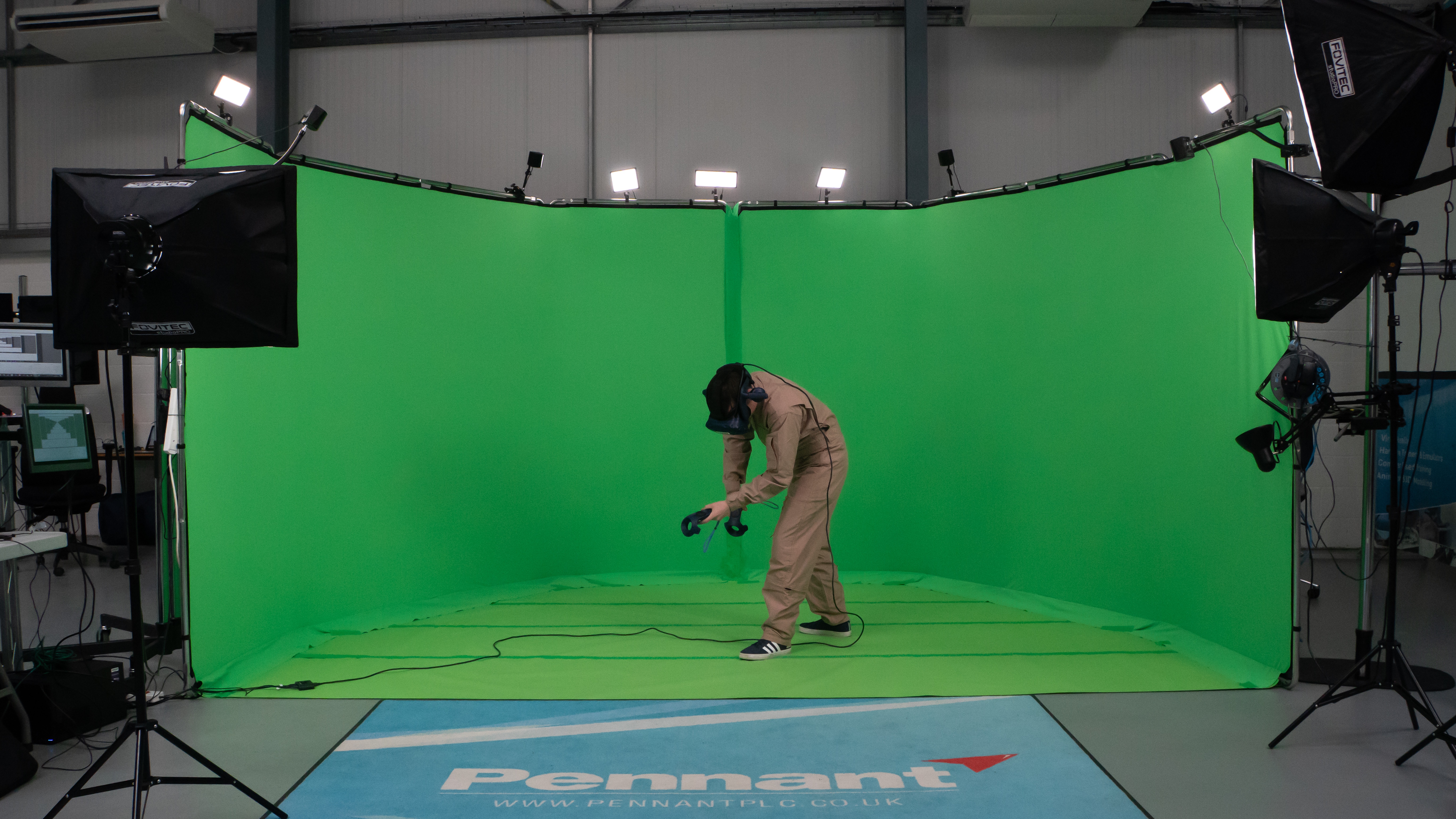 New product - Virtual Loadmaster Training System (VLTS) 3 DSC01488
